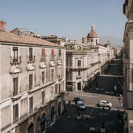 Séjour chez l'habitant Maison Etnea *